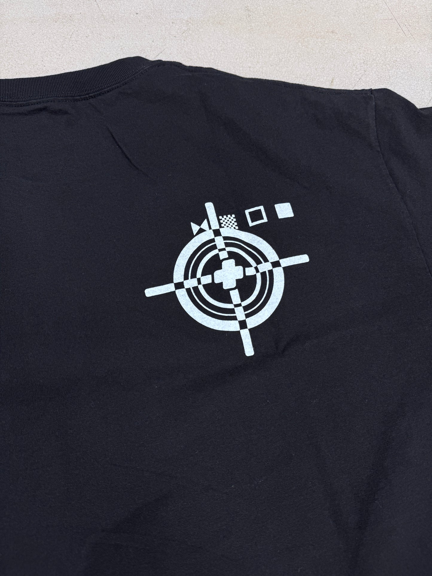 spec chest logo black